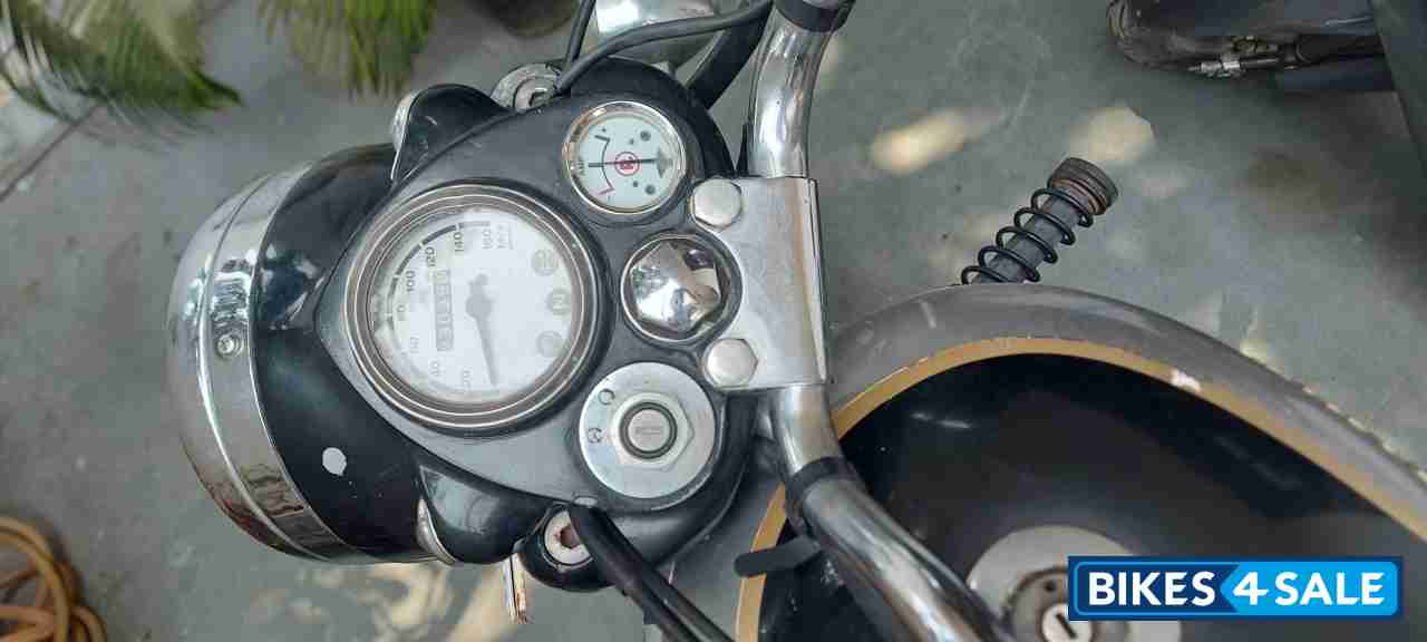 Black Royal Enfield Bullet Electra