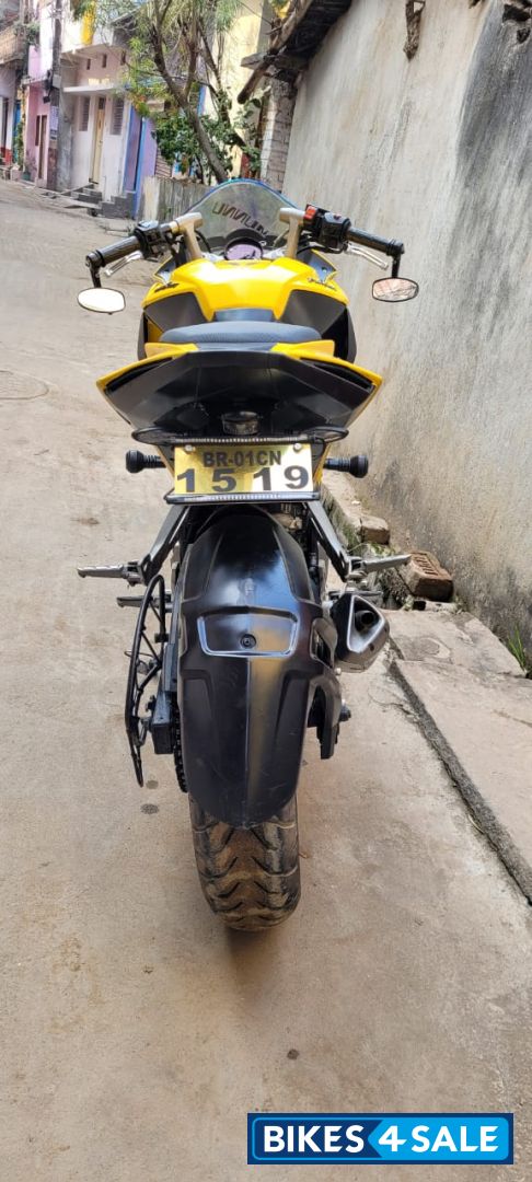 Yellow Bajaj Pulsar RS 200 ABS