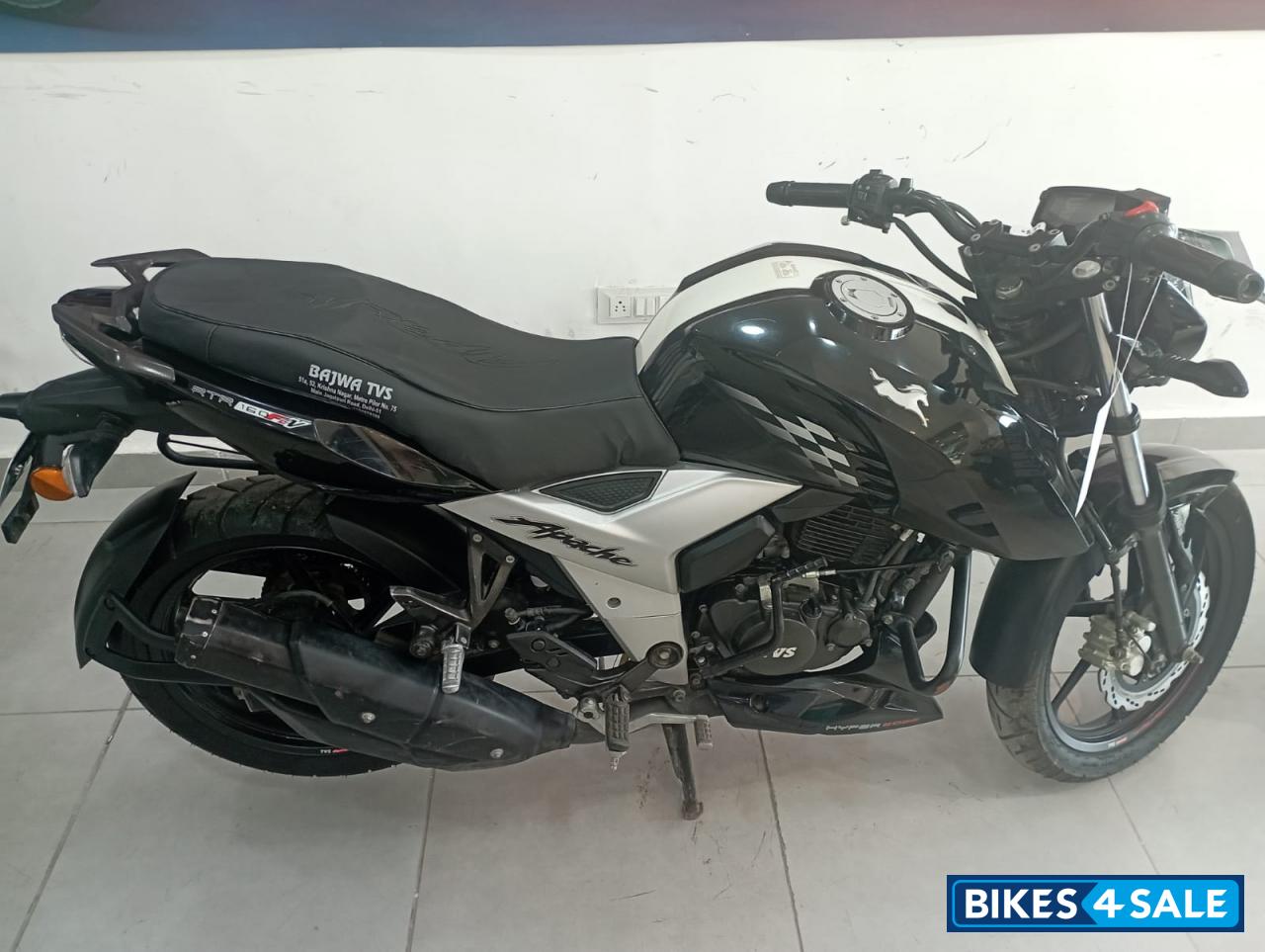 TVS Apache RTR 160 4V