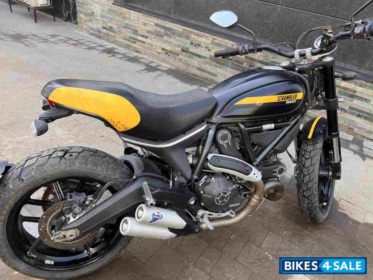 Ducati Scrambler Full Throttle