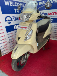 Ivory TVS Jupiter Classic