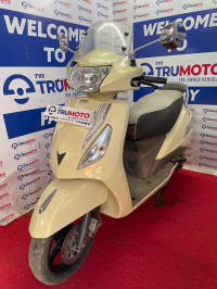 Ivory TVS Jupiter Classic