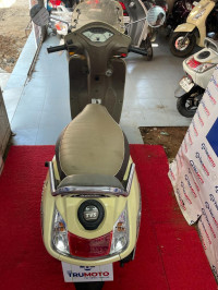 Ivory TVS Jupiter Classic