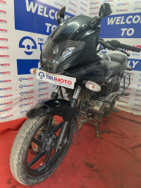 Black Bajaj Pulsar 220F