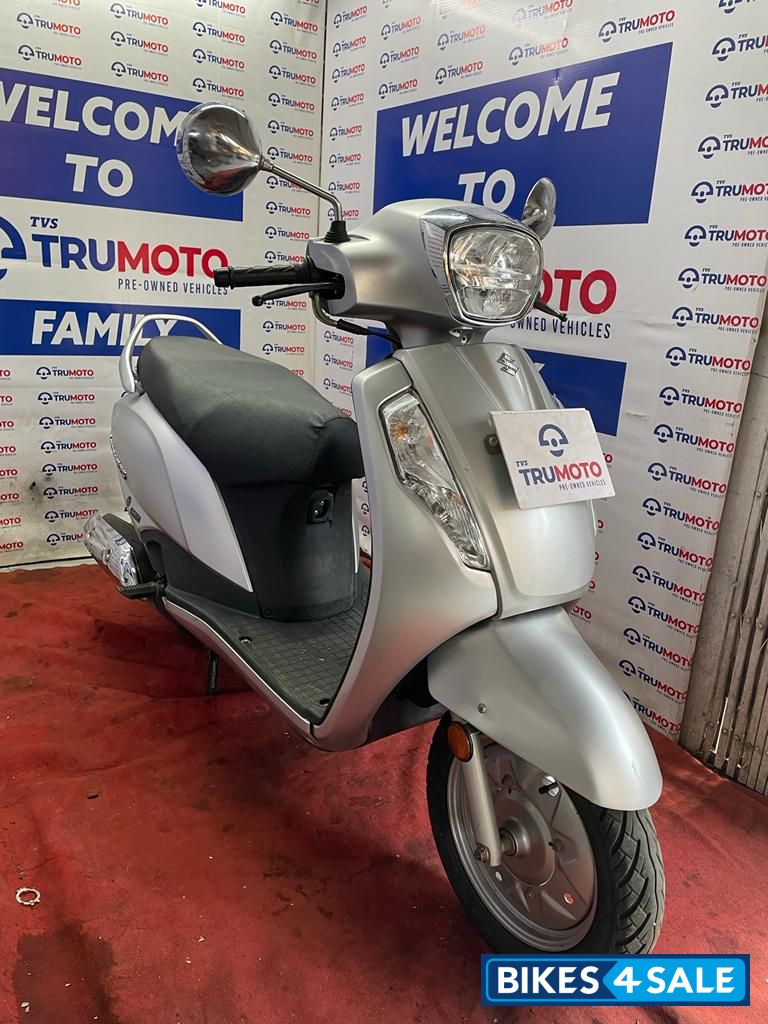 Silver Suzuki Access 125 BS6