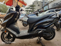 Suzuki Burgman Street