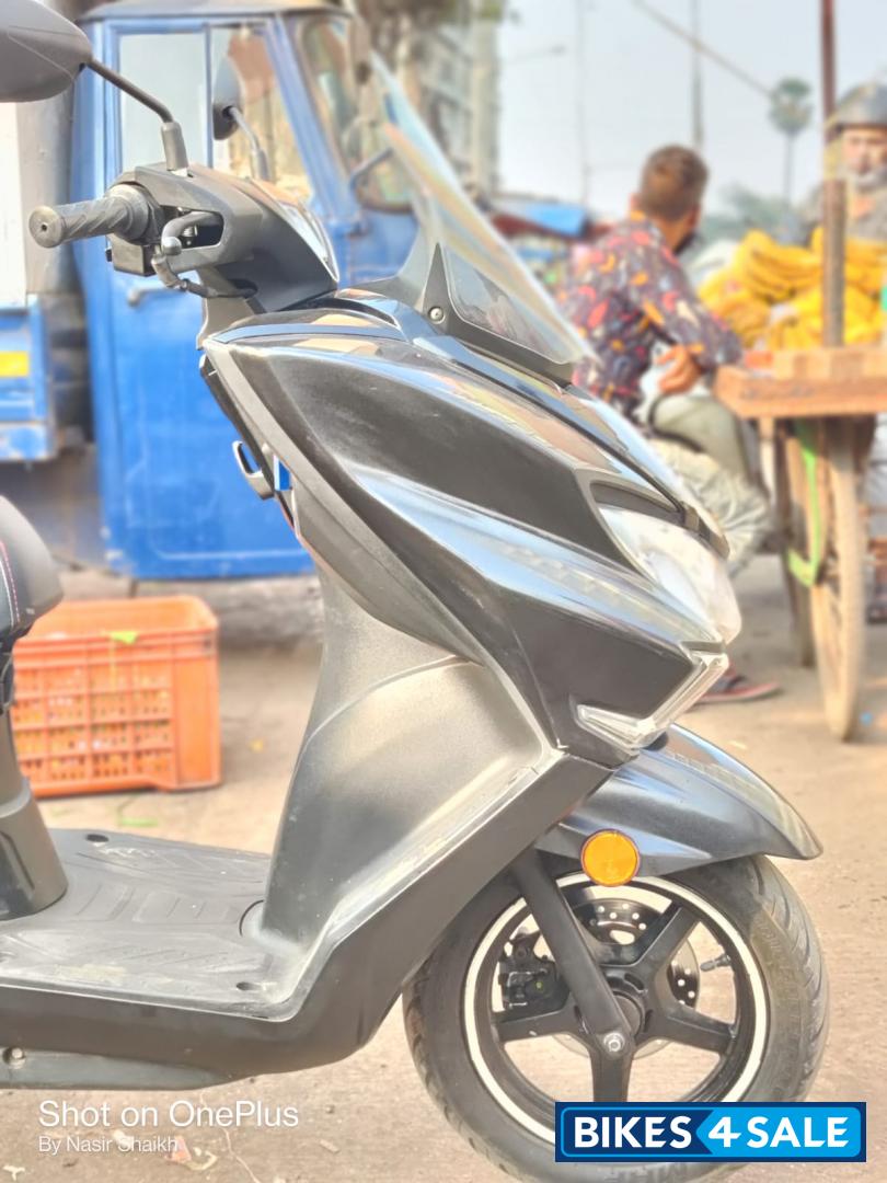 Suzuki Burgman Street