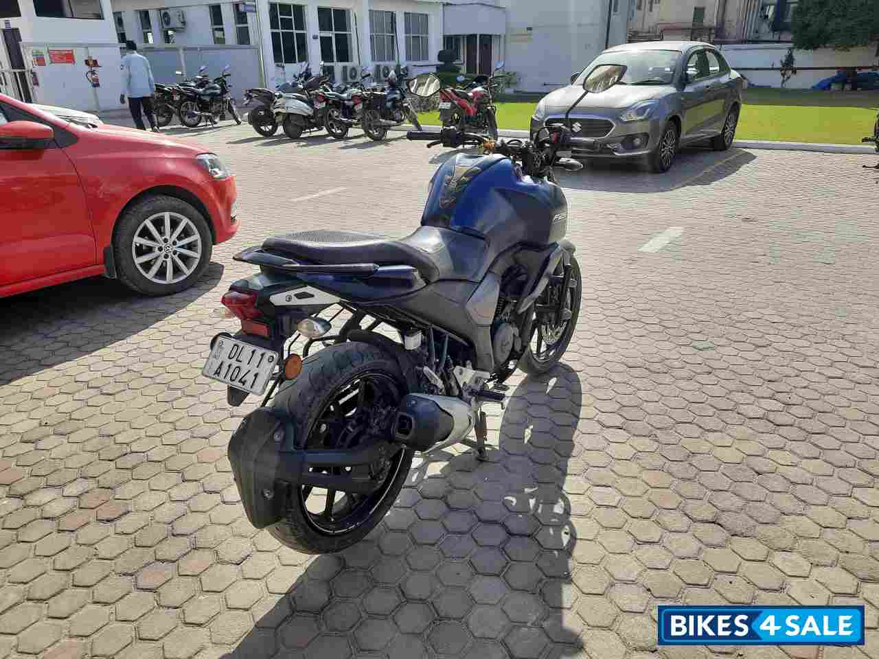 Matt Blue Yamaha FZ-S FI V3