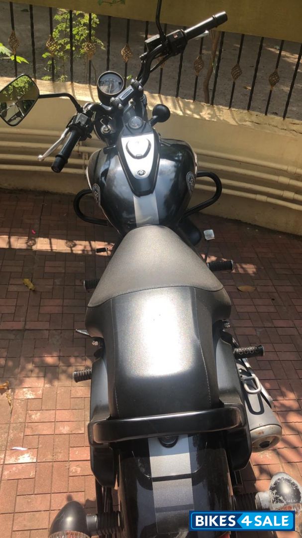 Bajaj Avenger Street 220