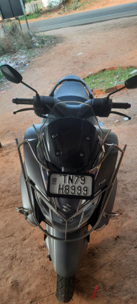 Suzuki Burgman Street