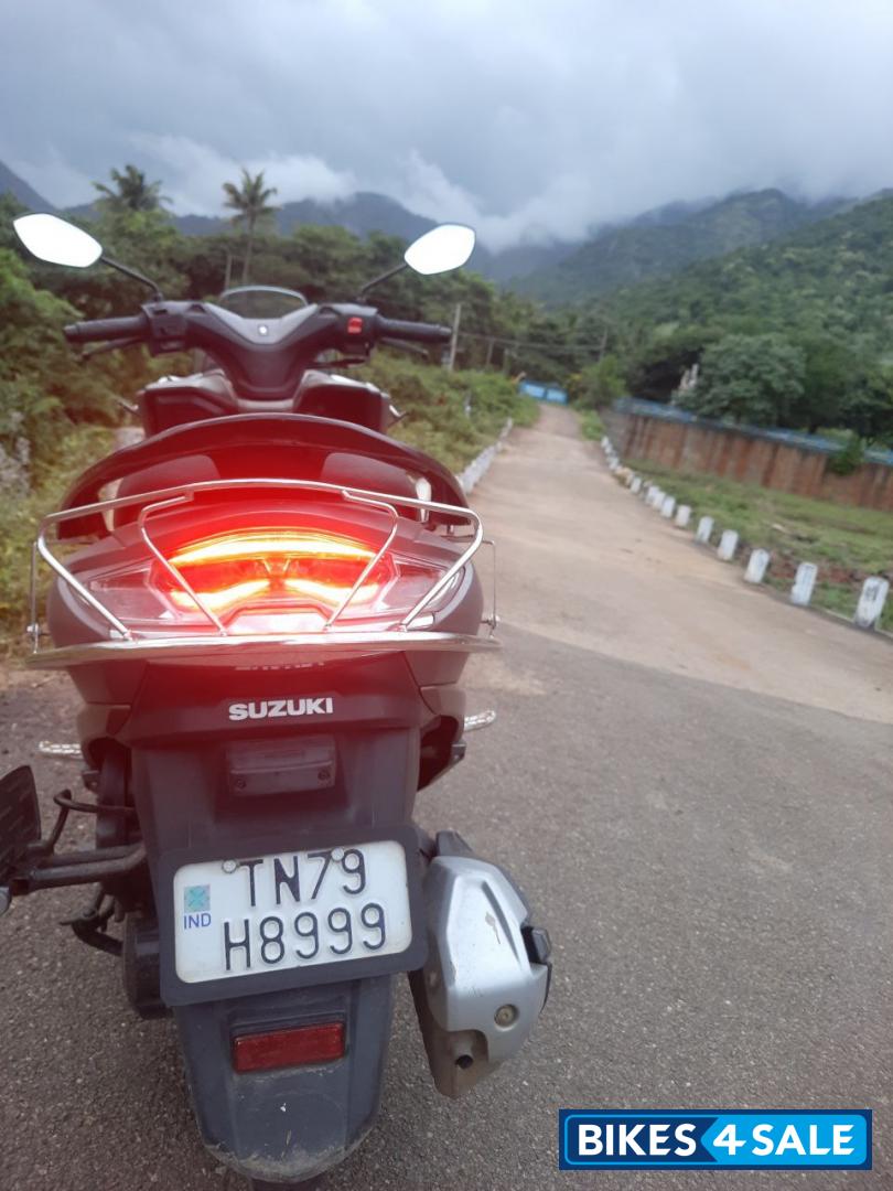 Suzuki Burgman Street