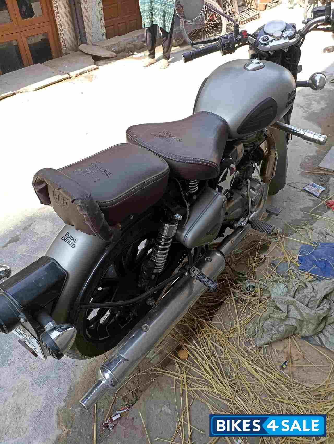 Royal Enfield Classic 350 Dual Channel BS6 Picture 2. Bike ID 419754