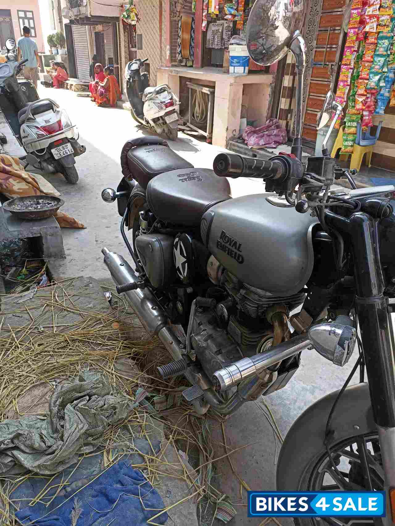 Royal Enfield Classic 350 Dual Channel BS6 Picture 5. Bike ID 419754