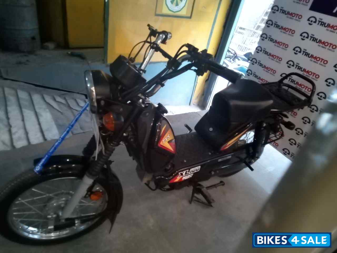 TVS XL Super Heavy Duty