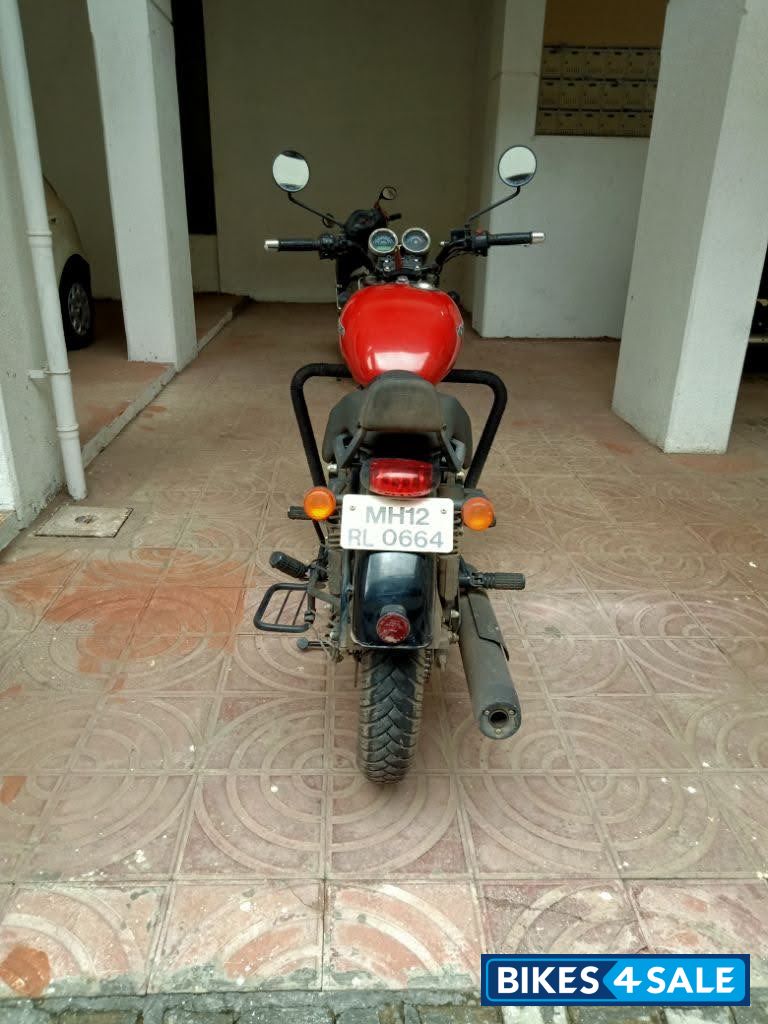 Roving Red & Black Royal Enfield Thunderbird X 350