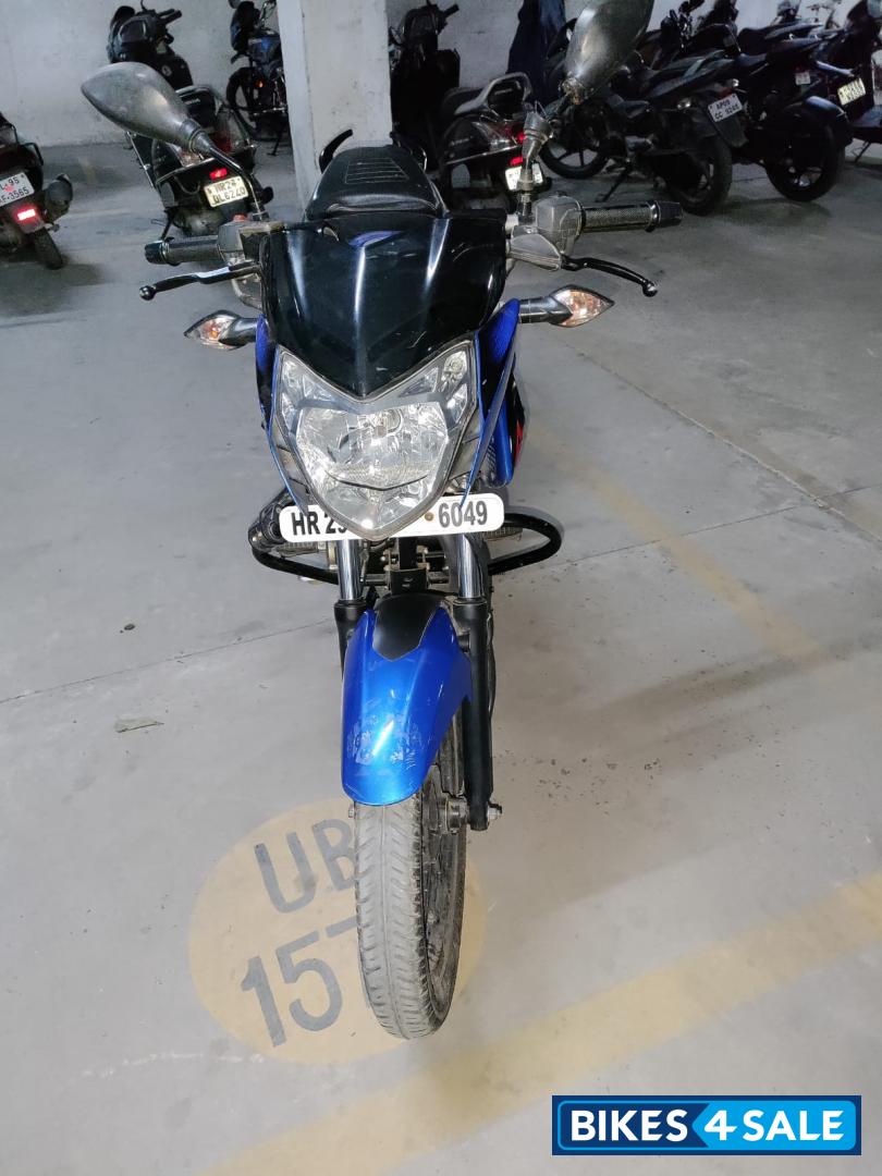 Blue Bajaj Pulsar 135LS Blue Bajaj Pulsar 135LS