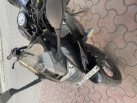 Black Suzuki GS 150R