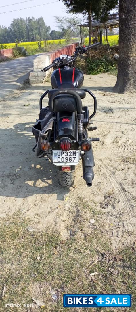 Black Royal Enfield Classic 350