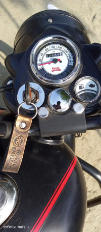 Black Royal Enfield Classic 350