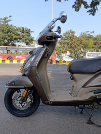 Brown TVS Jupiter Classic