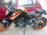 KTM Duke 125