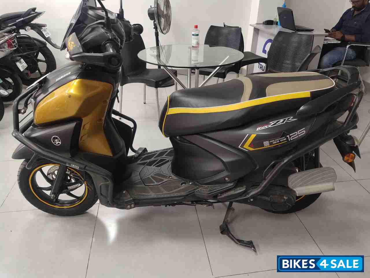 Yamaha Cygnus Ray ZR