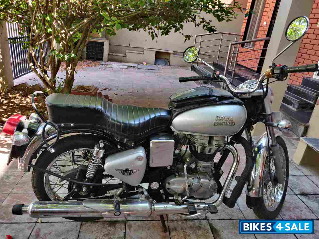 Silver Royal Enfield Bullet Electra
