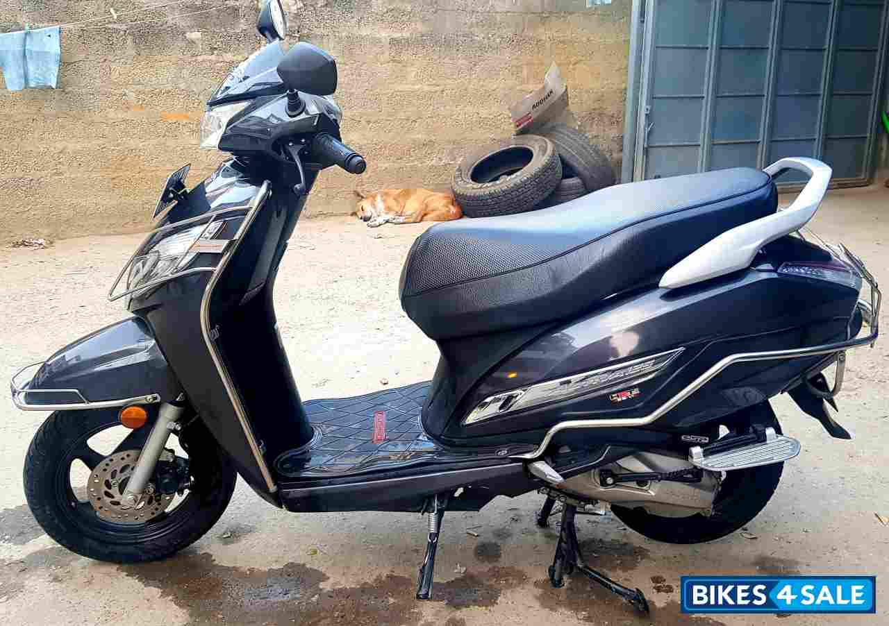 Heavy Grey Metallic Honda Activa 125 BS6