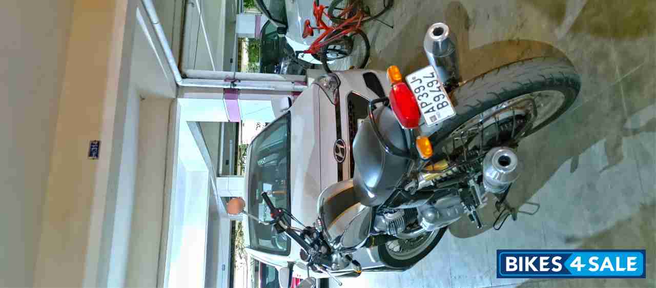 Chrome Royal Enfield Interceptor 650 Twin