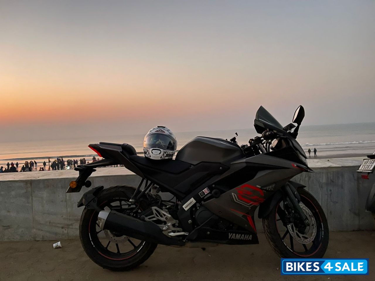 Thunder Grey Yamaha YZF R15 V3 BS6