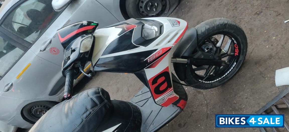 Aprilia SR 150