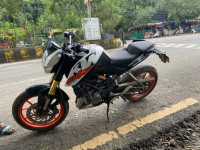 KTM Duke 200