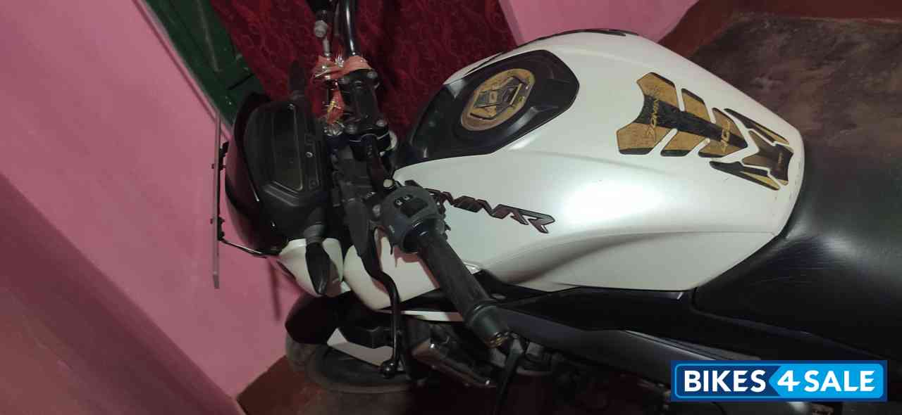 Bajaj Dominar 400 Disc