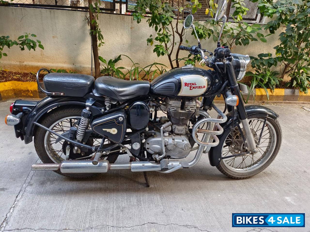 Royal Enfield Classic 500