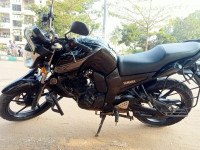 Black Yamaha FZ16