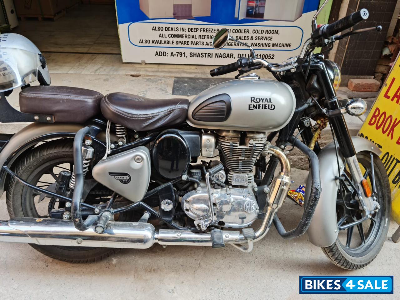 Royal Enfield Bullet 350 Twinspark