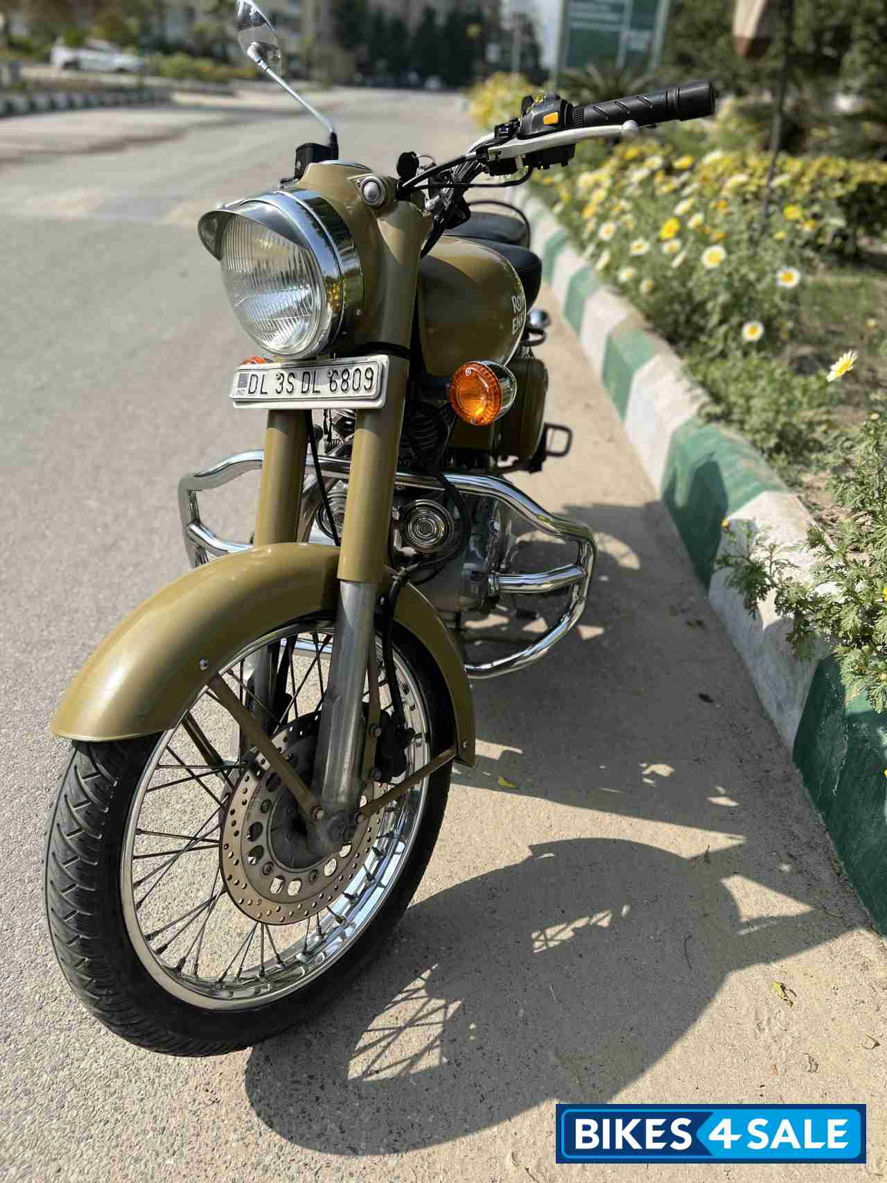Royal Enfield Classic Desert Storm Royal Enfield Classic Desert Storm