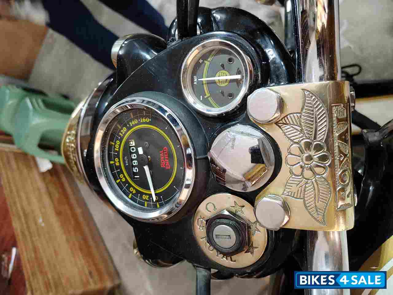 Black Royal Enfield Bullet Standard 350