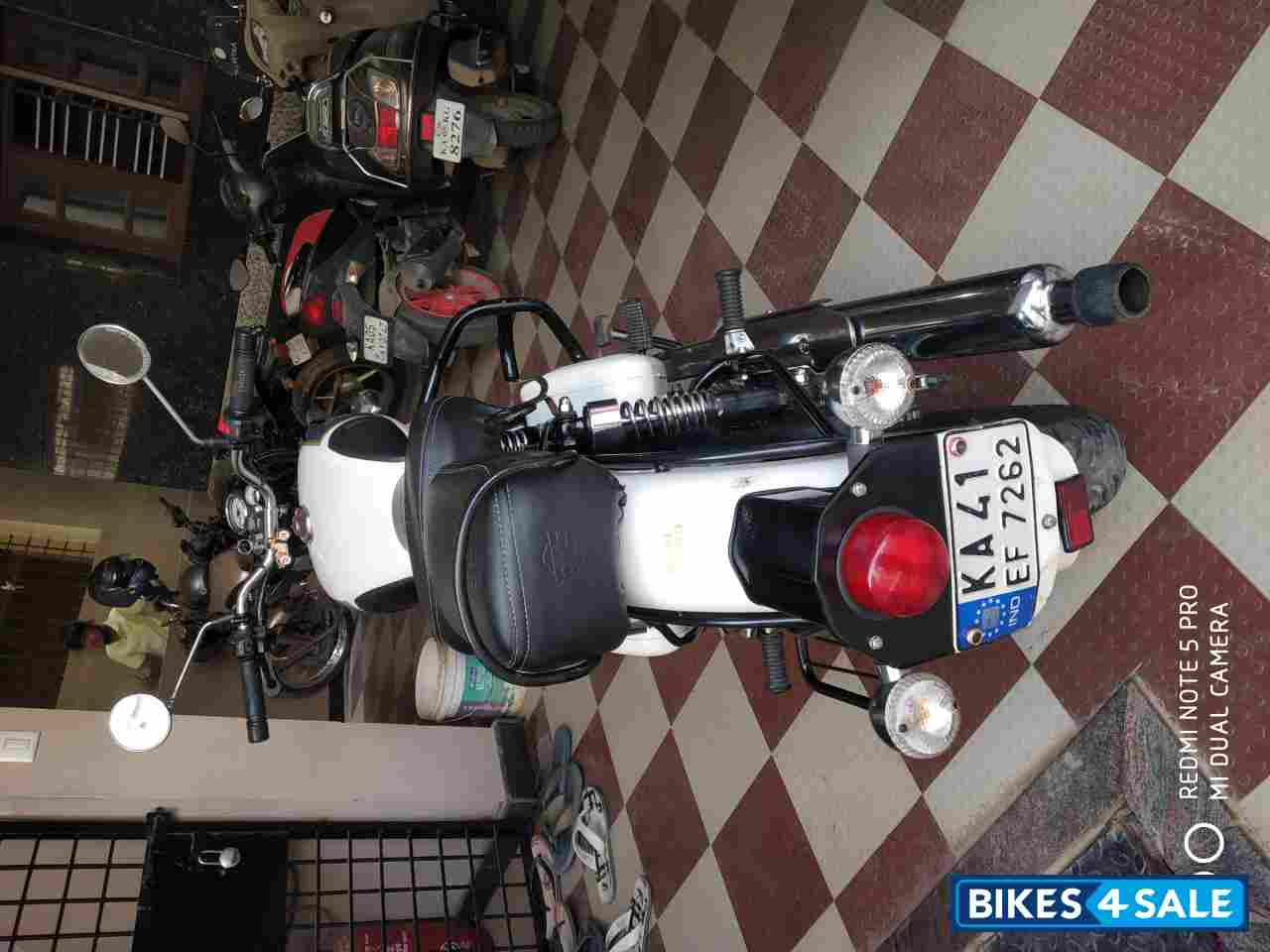 Royal Enfield Classic 350 Royal Enfield Classic 350