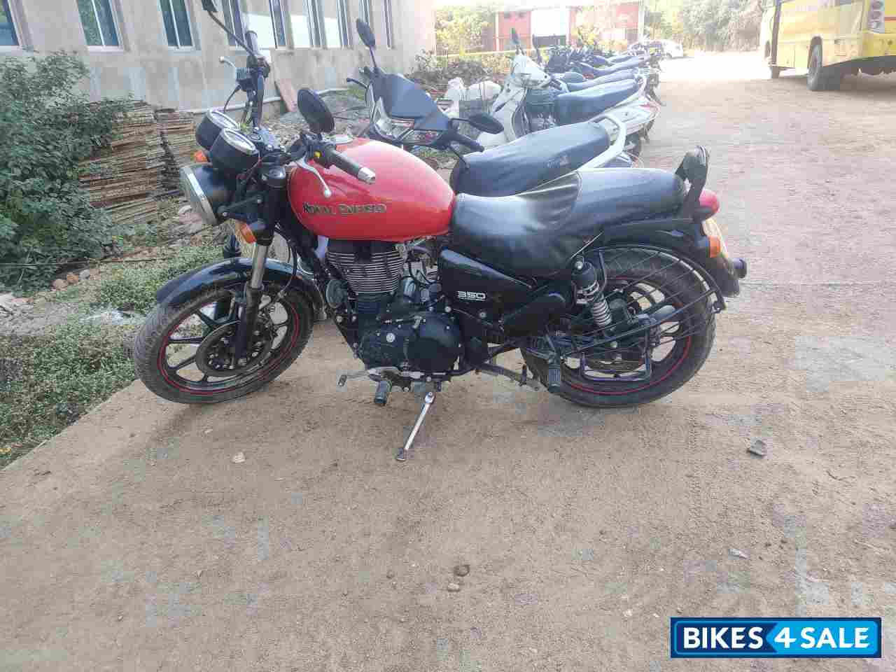 Royal Enfield Thunderbird X 350