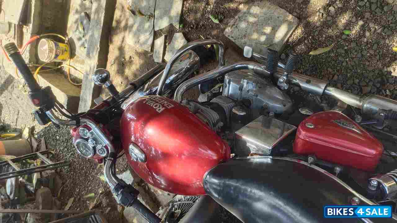 Red Cherry 🍒 Royal Enfield Bullet Electra