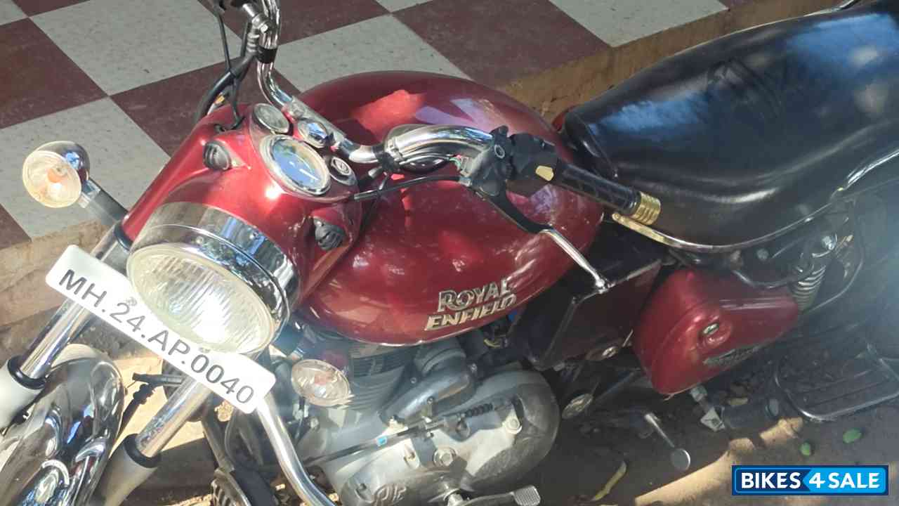 Red Cherry 🍒 Royal Enfield Bullet Electra