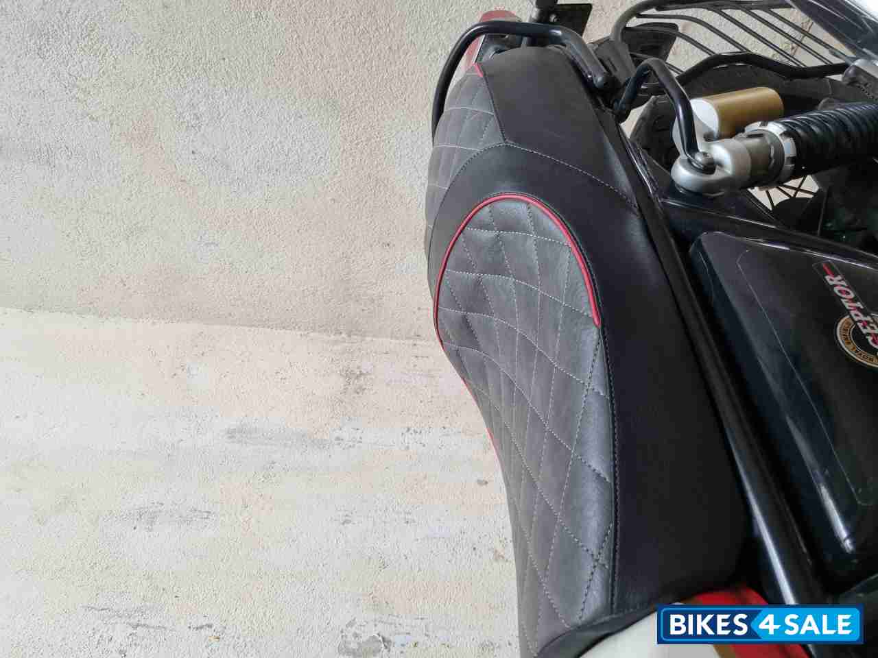 Baker Express Royal Enfield Interceptor 650 Twin