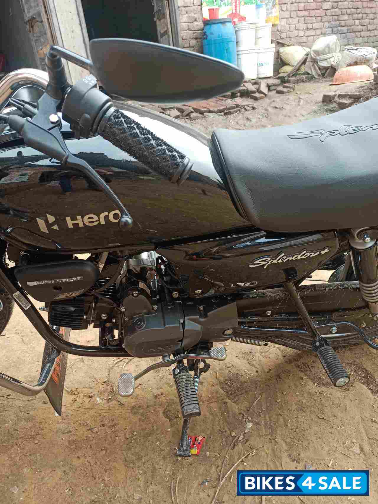 Z Black Hero Splendor Plus