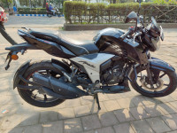 Black TVS Apache RTR 160 4V