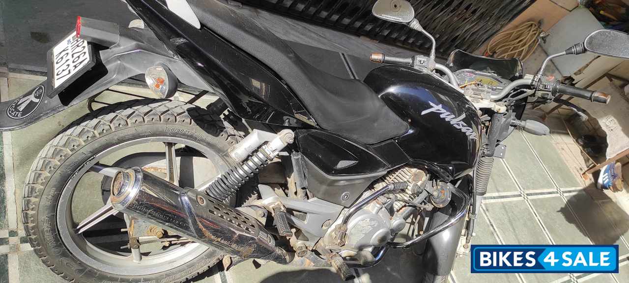Black Bajaj Pulsar 150 DTSi Black Bajaj Pulsar 150 DTSi