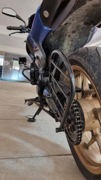 Blue Bajaj Dominar 400