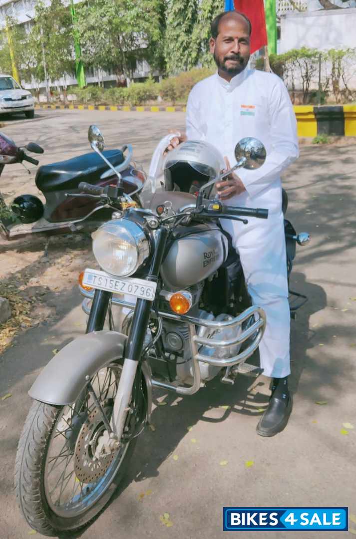 Gun Metal Grey Royal Enfield Classic 350