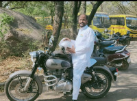 Gun Metal Grey Royal Enfield Classic 350