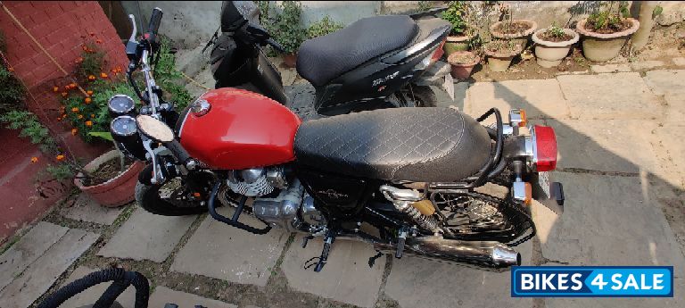 Royal Enfield Interceptor 650 Twin